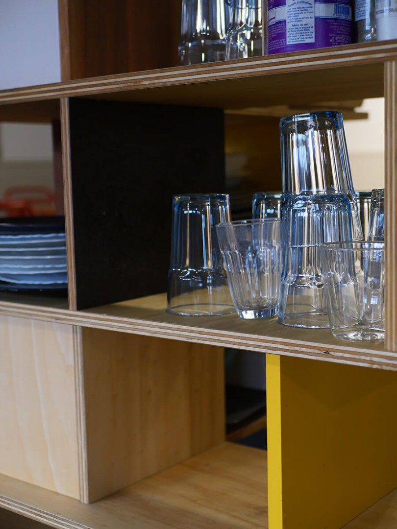 vaisselier atelier moins mais mieux